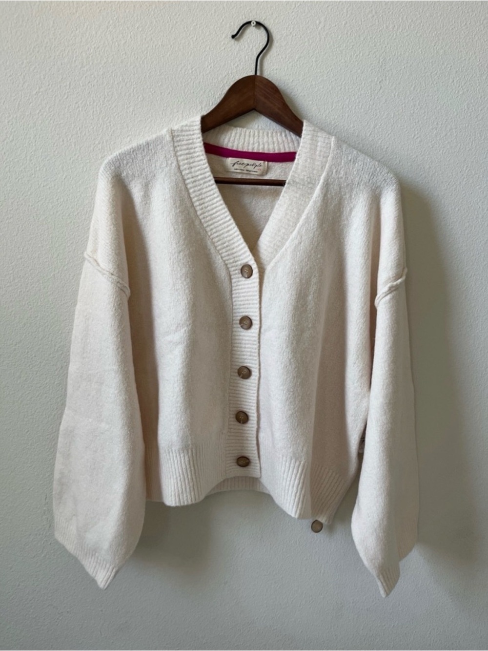 NWT! Free People Ivory Button-Front V‑Neck Cardigan - Picture 4 of 8